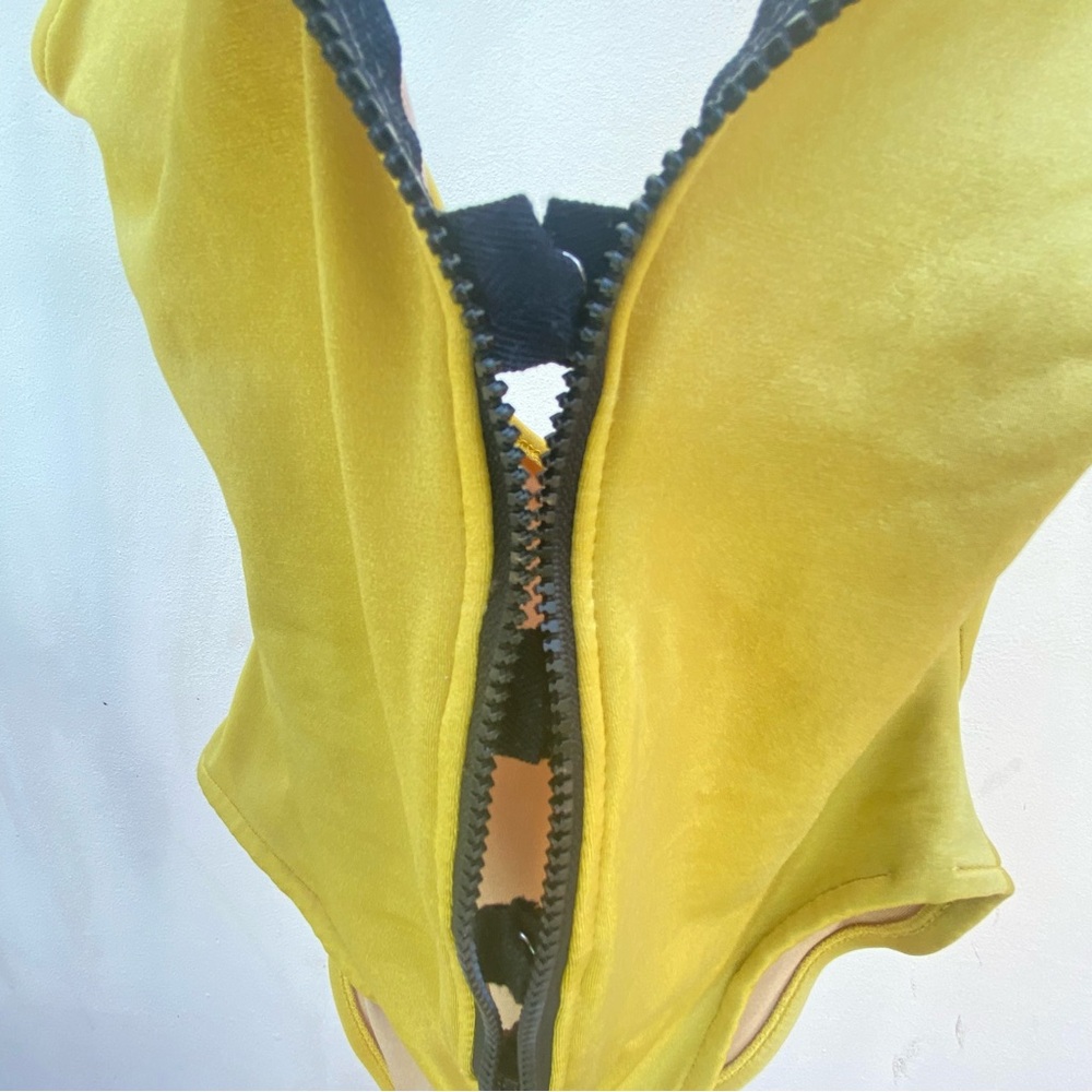 Norma Kamali Mustard Yellow Zip Up One Piece Swimsuit Size Medium - Picture 3 of 6